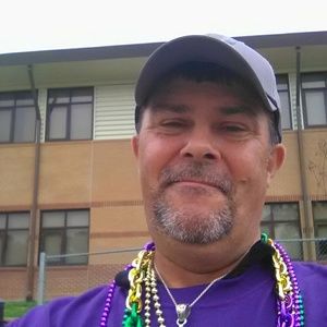 Meet your Posher, Leslie